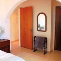 House in Republic of Cyprus, Eparchia Pafou, Nicosia, 245 sq.m.