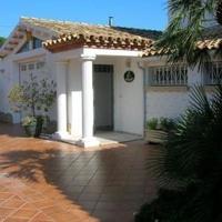 Дом на первой линии моря/озера в Испании, Каталония, Жирона, 461 кв.м.