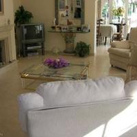 Дом на первой линии моря/озера в Испании, Каталония, Жирона, 461 кв.м.