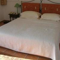 Дом на первой линии моря/озера в Испании, Каталония, Жирона, 461 кв.м.