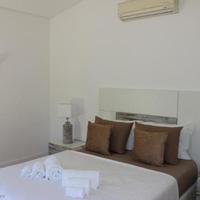 Вилла на второй линии моря/озера, в пригороде в Португалии, Албуфейра, 260 кв.м.