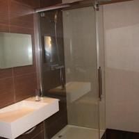 Вилла на второй линии моря/озера, в пригороде в Португалии, Албуфейра, 260 кв.м.