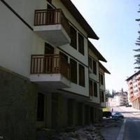 Отель (гостиница) в пригороде в Болгарии, Смолянская область
