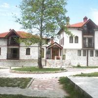 Отель (гостиница) на второй линии моря/озера, в пригороде в Болгарии, Благоевградская область, 8000 кв.м.