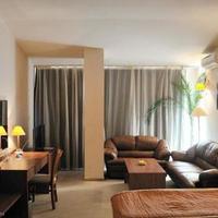 Отель (гостиница) в пригороде в Болгарии, Варненская область, Елените