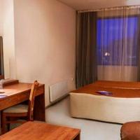 Отель (гостиница) в пригороде в Болгарии, Варненская область, Елените