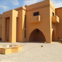 Villa at the second line of the sea / lake, in the suburbs in Portugal, Albufeira, 651 sq.m.