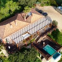 Вилла на второй линии моря/озера, в пригороде в Португалии, Албуфейра, 200 кв.м.