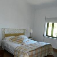 Вилла на второй линии моря/озера, в пригороде в Португалии, Албуфейра, 307 кв.м.