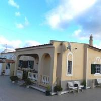 Вилла в пригороде в Португалии, Албуфейра, 335 кв.м.