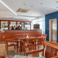 Отель (гостиница) на второй линии моря/озера, в пригороде в Болгарии, Варненская область, Елените, 597 кв.м.