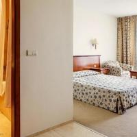 Отель (гостиница) на второй линии моря/озера, в пригороде в Болгарии, Варненская область, Елените, 597 кв.м.