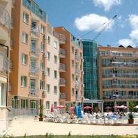 Hotel at the first line of the sea / lake, in the suburbs in Bulgaria, Burgas Province, Elenite