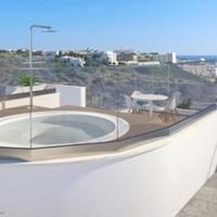 Вилла на второй линии моря/озера, в пригороде в Португалии, Албуфейра, 250 кв.м.