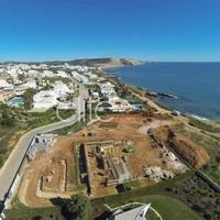 Вилла на второй линии моря/озера, в пригороде в Португалии, Албуфейра, 569 кв.м.