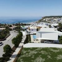 Villa at the second line of the sea / lake, in the suburbs in Portugal, Albufeira, 520 sq.m.