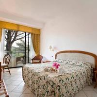 Отель (гостиница) в Италии, Тоскана, 26152 кв.м.