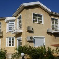 Дом на Кипре, Лимасол, 196 кв.м.