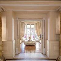 Apartment in Italy, Lazio, 380 sq.m.