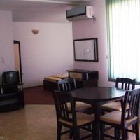 Отель (гостиница) на второй линии моря/озера, в пригороде в Болгарии, Бургасская область, Елените, 700 кв.м.