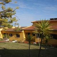 Вилла на второй линии моря/озера, в пригороде в Португалии, Албуфейра, 510 кв.м.