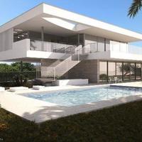 House at the second line of the sea / lake, in the suburbs in Portugal, Albufeira, 310 sq.m.