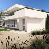 House at the second line of the sea / lake, in the suburbs in Portugal, Albufeira, 310 sq.m.