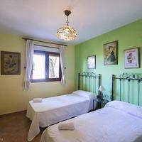 Villa in Spain, Comunitat Valenciana, Alicante, 325 sq.m.