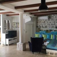 Villa at the first line of the sea / lake, in the suburbs in Montenegro, Kotor, Perast, 165 sq.m.