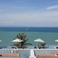 Villa at the first line of the sea / lake, in the suburbs in Thailand, Phuket, 220 sq.m.