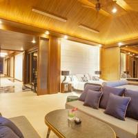 Вилла на второй линии моря/озера, в пригороде в Таиланде, Пхукет, 230 кв.м.