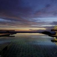 Villa at the first line of the sea / lake, in the suburbs in Thailand, Phuket, 475 sq.m.