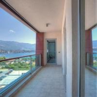 Flat at the first line of the sea / lake, in the suburbs in Montenegro, Budva, 195 sq.m.