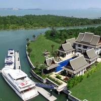 Villa at the first line of the sea / lake, in the suburbs in Thailand, Phuket, 748 sq.m.