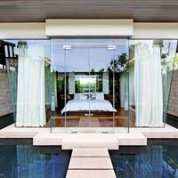 Вилла на первой линии моря/озера, в пригороде в Таиланде, Пхукет, 748 кв.м.