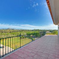 Villa in Spain, Balearic Islands, Palma, 675 sq.m.