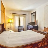 Villa in Spain, Balearic Islands, Palma, 214 sq.m.