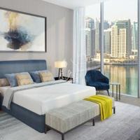 Villa in the city center, at the first line of the sea / lake in United Arab Emirates, Dubai, Ajman, 337 sq.m.