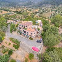 Villa in Spain, Balearic Islands, Palma, 922 sq.m.