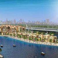 Flat in the city center, at the first line of the sea / lake in United Arab Emirates, Dubai, Ajman, 198 sq.m.