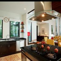 Villa at the first line of the sea / lake, in the suburbs in Thailand, Phuket, 210 sq.m.