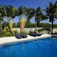 Villa at the first line of the sea / lake, in the suburbs in Thailand, Phuket, 210 sq.m.