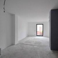Apartment in the city center in Italy, Lazio, 170 sq.m.