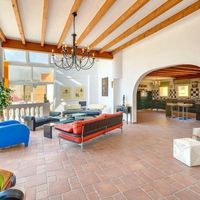 Flat in Spain, Balearic Islands, Palma, 300 sq.m.