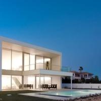 Вилла на второй линии моря/озера, в пригороде в Португалии, Албуфейра, 439 кв.м.