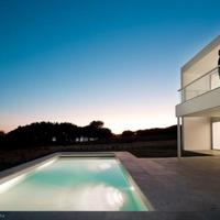 Вилла на второй линии моря/озера, в пригороде в Португалии, Албуфейра, 439 кв.м.