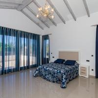 Villa in Spain, Comunitat Valenciana, Alicante, 711 sq.m.