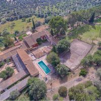 Дом в Испании, Балеарские Острова, Пальма, 1803 кв.м.