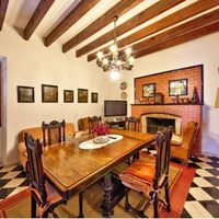 Дом в Испании, Балеарские Острова, Пальма, 1400 кв.м.