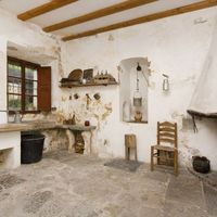 Дом в Испании, Балеарские Острова, Пальма, 1800 кв.м.